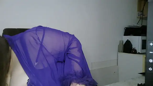 MartaXLove online show from 04/16/26, 03:57