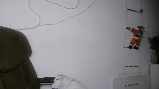 MartaXLove online show from 12/15/25, 01:39