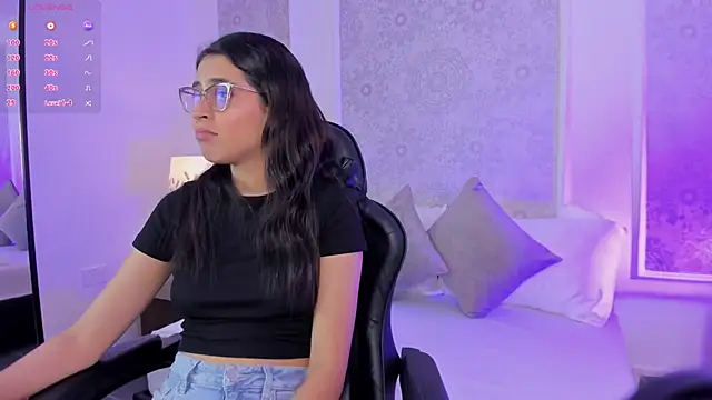 desireee  online show from 02/25/26, 12:38