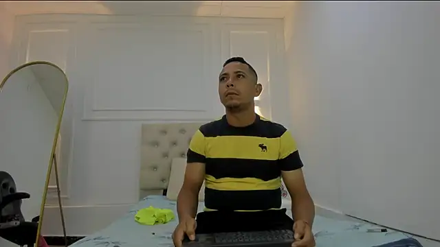 charlotte dante212 online show from 02/22/26, 04:04