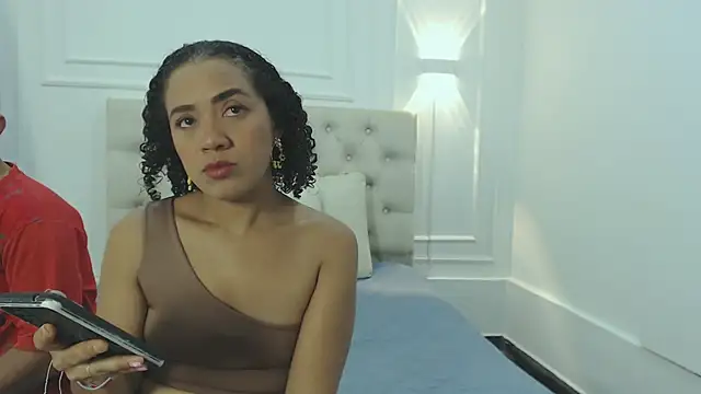 charlotte dante212 online show from 10/28/25, 04:24