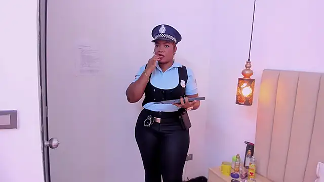 Snapshot of Afrodita_de_amor chatting on 10/31/25, 11:51 Afrodita de amor online show from 10/31/25, 11:51