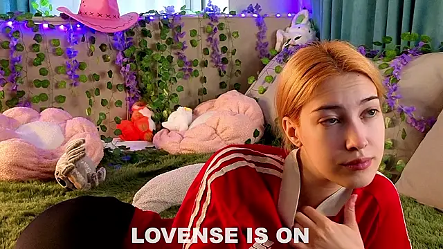 AngelicRice online show from 02/09/26, 11:30