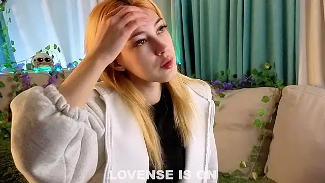 AngelicRice online show from 02/15/26, 01:21