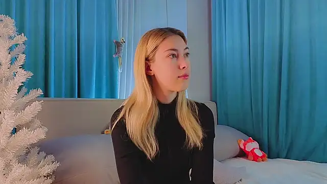 Snapshot of AngelicRice chatting on 12/18/25, 11:36 AngelicRice online show from 12/18/25, 11:36