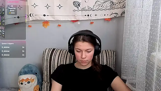 CutieAnny online show from 11/22/25, 06:34