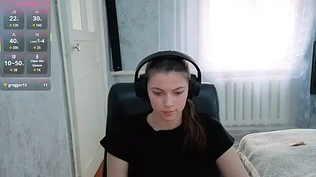 CutieAnny online show from 12/03/25, 04:57