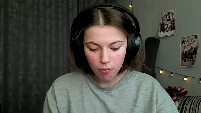 CutieAnny online show from 01/12/26, 06:09