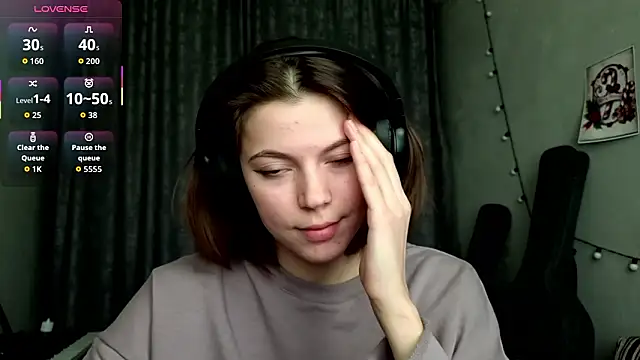 CutieAnny online show from 02/01/26, 06:33