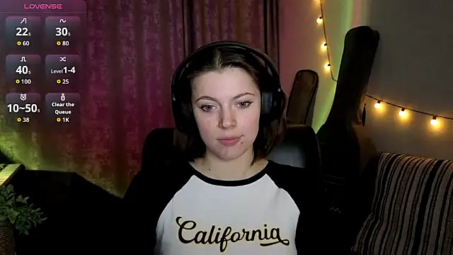 CutieAnny online show from 02/26/26, 08:09