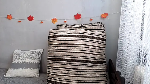 CutieAnny online show from 10/25/25, 06:12