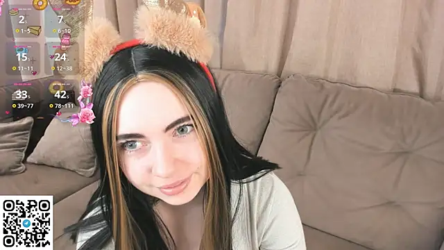 EvaBlimey online show from 11/30/25, 06:03