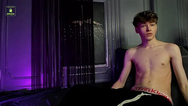 Snapshot of Kevin_Garsia chatting on 10/01/25, 04:17 Kevin Garsia online show from 10/01/25, 04:17