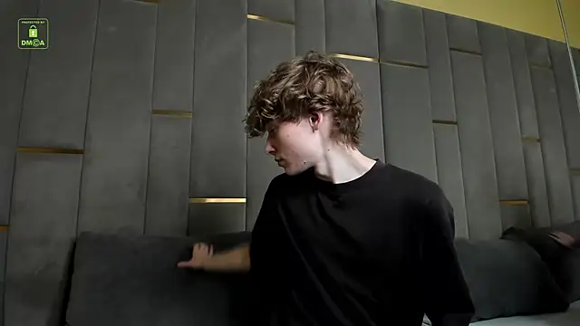 Snapshot of Kevin_Garsia chatting on 09/20/25, 08:14 Kevin Garsia online show from 09/20/25, 08:14