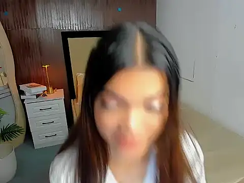 CassieSommereux online show from 12/03/25, 04:06