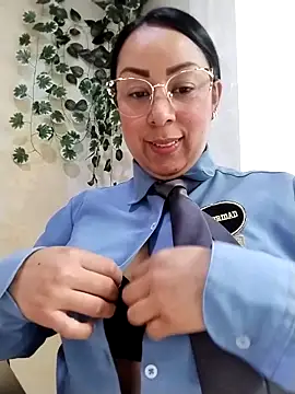 Snapshot of CRISTAL__11 chatting on 09/30/25, 01:06 CRISTAL 11 online show from 09/30/25, 01:06