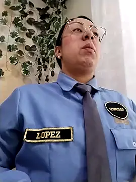 Snapshot of CRISTAL__11 chatting on 10/24/25, 01:43 CRISTAL 11 online show from 10/24/25, 01:43