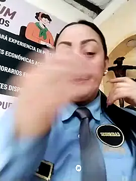 Snapshot of CRISTAL__11 chatting on 10/13/25, 02:07 CRISTAL 11 online show from 10/13/25, 02:07