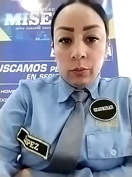 Snapshot of CRISTAL__11 chatting on 11/06/25, 01:04 CRISTAL 11 online show from 11/06/25, 01:04