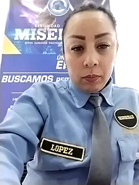 Snapshot of CRISTAL__11 chatting on 11/07/25, 11:04 CRISTAL 11 online show from 11/07/25, 11:04