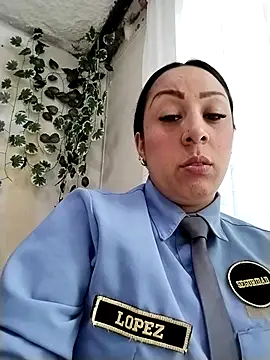 Snapshot of CRISTAL__11 chatting on 10/10/25, 01:23 CRISTAL 11 online show from 10/10/25, 01:23