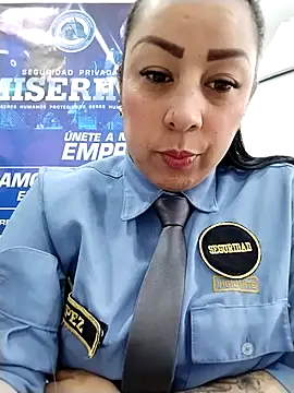 Snapshot of CRISTAL__11 chatting on 12/16/25, 12:31 CRISTAL 11 online show from 12/16/25, 12:31