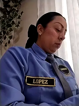 Snapshot of CRISTAL__11 chatting on 10/25/25, 01:34 CRISTAL 11 online show from 10/25/25, 01:34