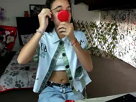 Skylovershot online show from 01/17/26, 01:37