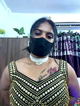 Snapshot of V-Hot-Sweti chatting on 10/05/25, 05:36 V-Hot-Sweti online show from 10/05/25, 05:36
