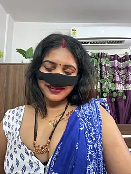 V-Hot-Sweti online show from 10/31/25, 05:42