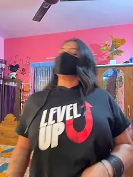 V-Hot-Sweti online show from 11/12/25, 05:39