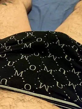   Mike    online show from 11/11/25, 01:33