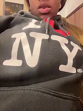 MiaPersie online show from 03/13/26, 04:23