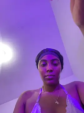 zaracollins01 online show from 06/05/26, 12:59