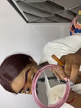 zaracollins01 online show from 03/26/26, 07:23