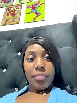 zaracollins01 online show from 10/25/25, 12:39