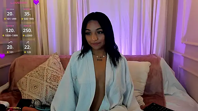Snapshot of Manelyk_evanss_ chatting on 05/10/26, 12:53 Manelyk evanss online show from 05/10/26, 12:53