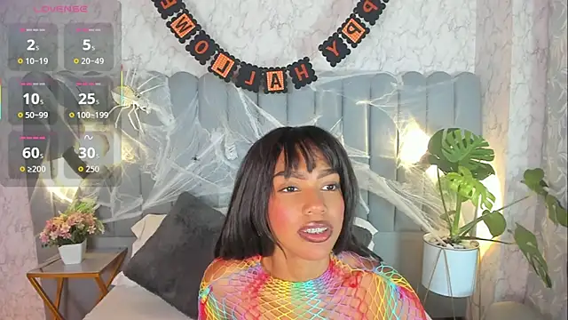 aylacallowey online show from 10/24/25, 07:13