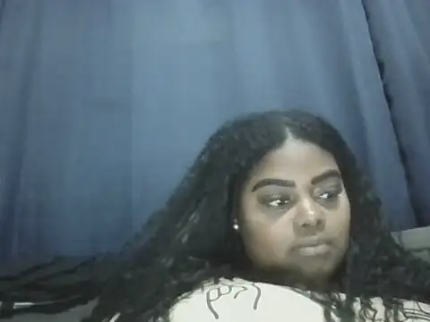 Snapshot of LunaSthena chatting on 09/25/25, 11:11 LunaSthena online show from 09/25/25, 11:11