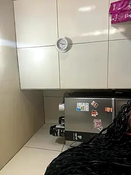 Snapshot of LunaSthena chatting on 10/26/25, 06:19 LunaSthena online show from 10/26/25, 06:19