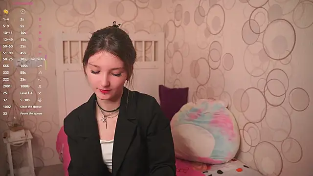 DongMolt online show from 11/28/25, 08:09