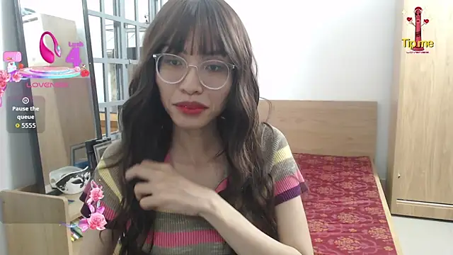 Snapshot of _Rin_hot chatting on 11/10/25, 02:00 Rin hot online show from 11/10/25, 02:00