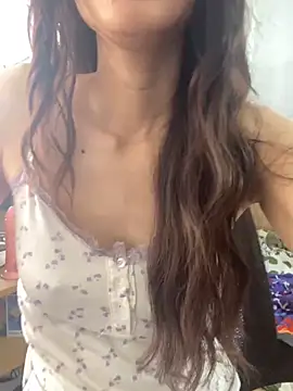 Snapshot of _Rin_hot chatting on 11/14/25, 01:42 Rin hot online show from 11/14/25, 01:42