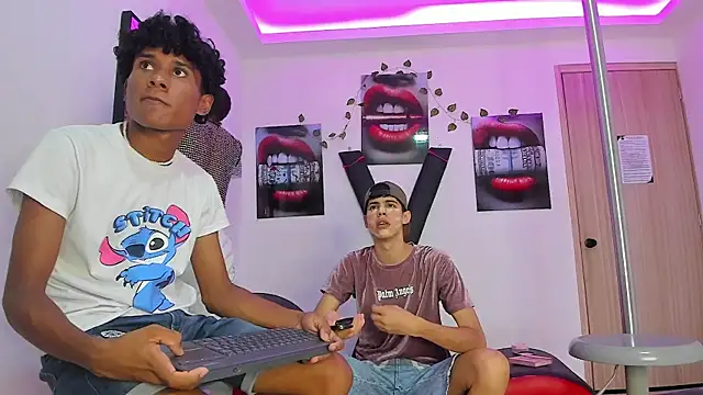 Snapshot of YOUNGS_GUYS chatting on 10/01/25, 07:24 YOUNGS GUYS online show from 10/01/25, 07:24