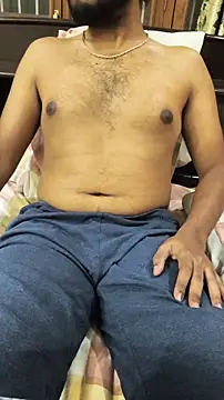 Snapshot of hunk7714 chatting on 02/26/26, 02:17 hunk7714 online show from 02/26/26, 02:17