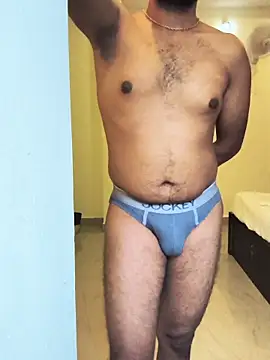 Snapshot of hunk7714 chatting on 11/21/25, 11:09 hunk7714 online show from 11/21/25, 11:09