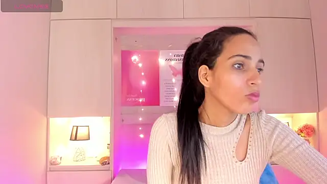 LexxaQueen online show from 11/08/25, 11:30