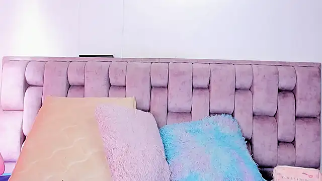 Alexa-Hunter online show from 03/28/26, 06:53