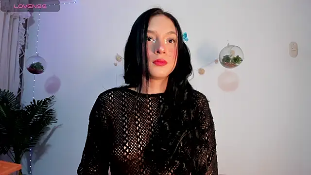 violet 77711 online show from 04/04/26, 10:16