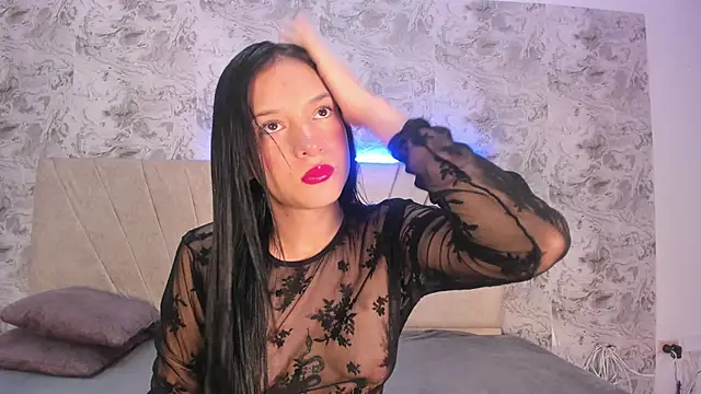 Snapshot of violet_77711 chatting on 10/28/25, 11:09 violet 77711 online show from 10/28/25, 11:09